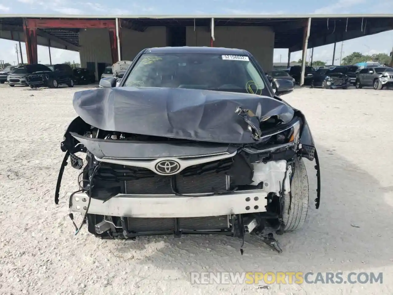 9 Photograph of a damaged car 5TDCZRAH0MS533920 TOYOTA HIGHLANDER 2021