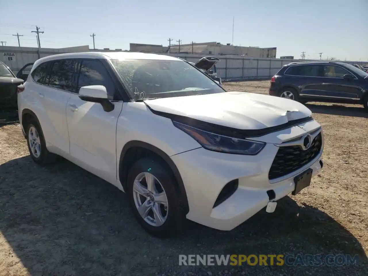 1 Photograph of a damaged car 5TDCZRAH1MS057404 TOYOTA HIGHLANDER 2021