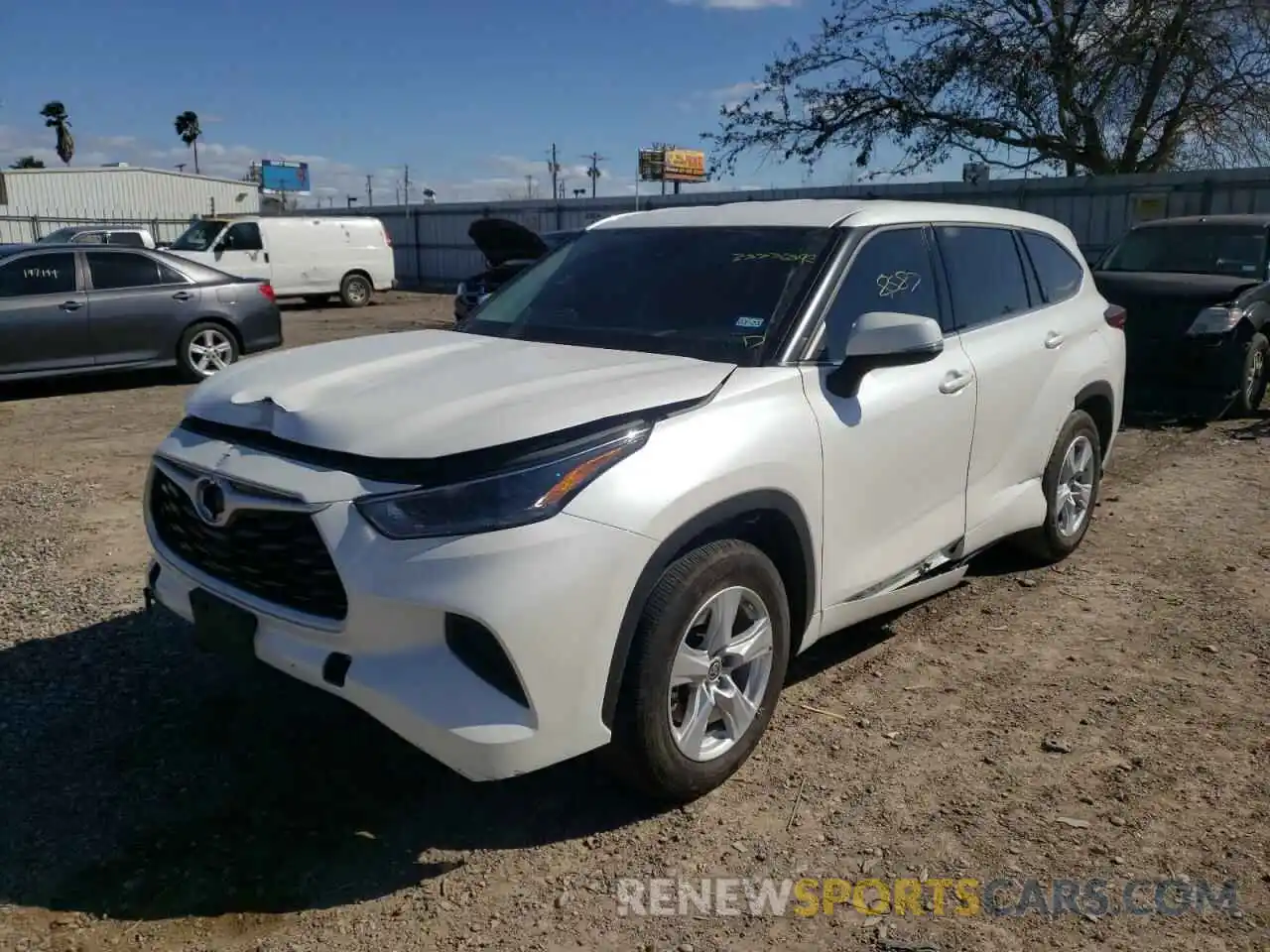 2 Photograph of a damaged car 5TDCZRAH1MS057404 TOYOTA HIGHLANDER 2021