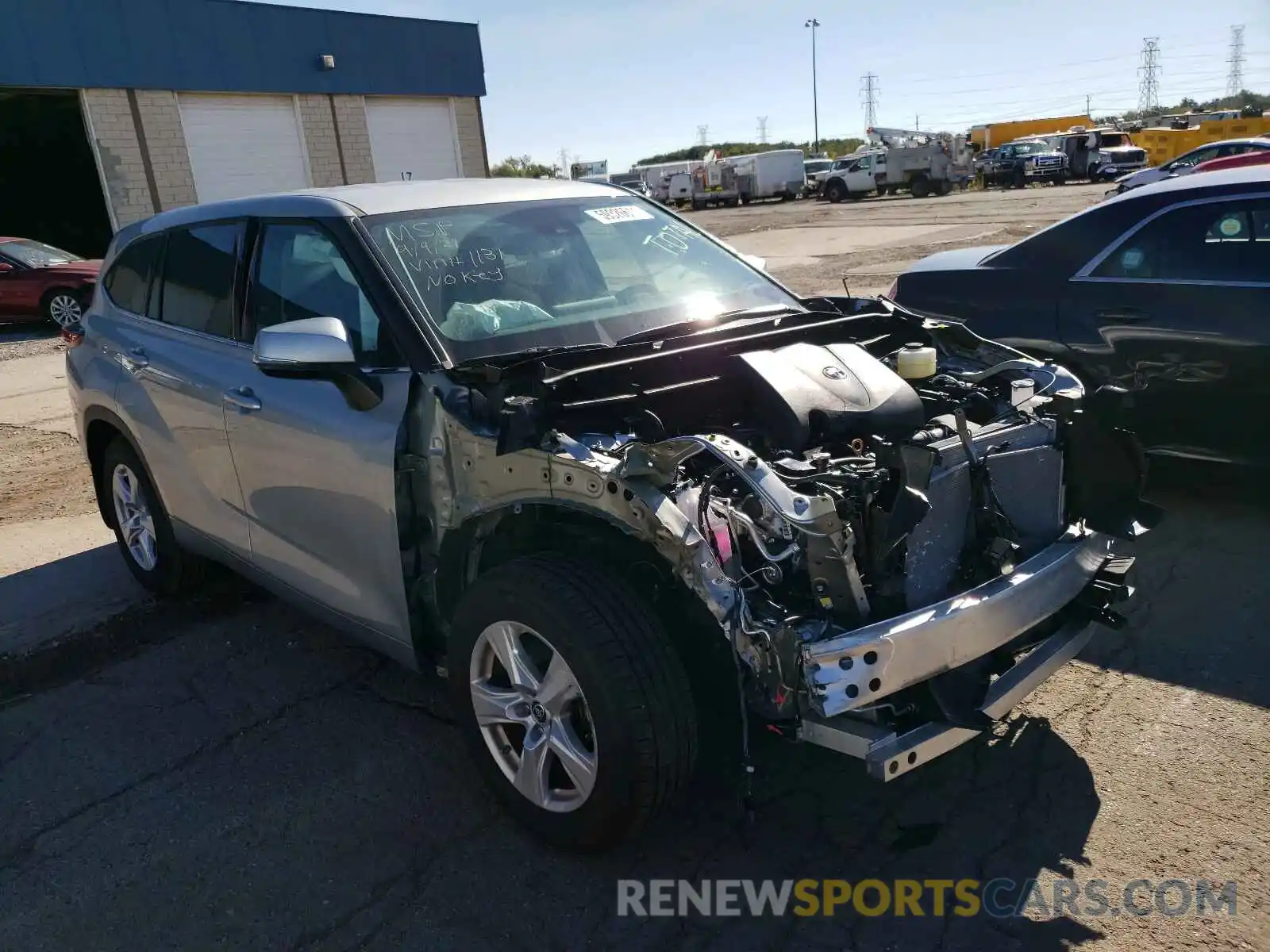 1 Photograph of a damaged car 5TDCZRAH1MS061131 TOYOTA HIGHLANDER 2021