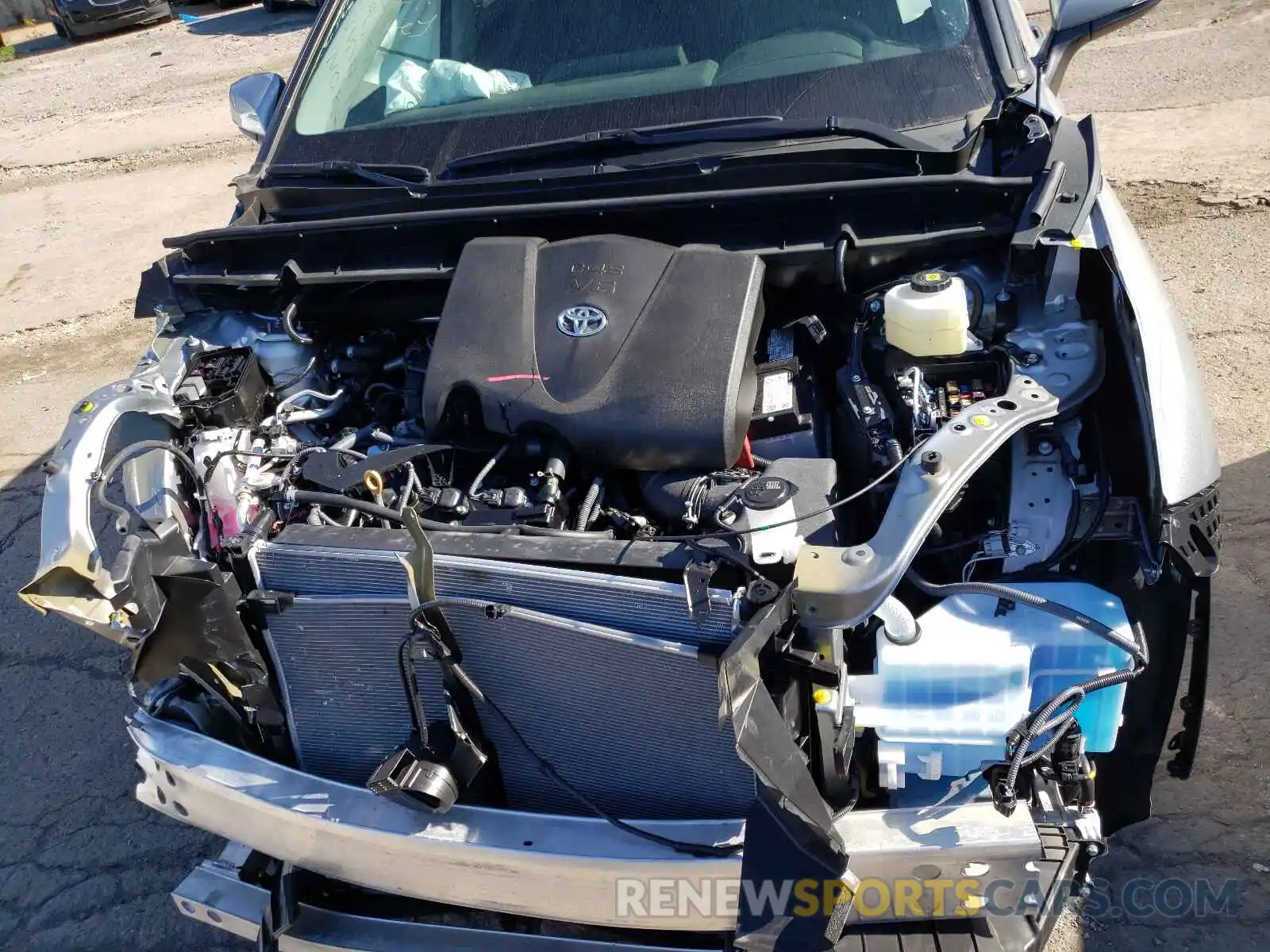 7 Photograph of a damaged car 5TDCZRAH1MS061131 TOYOTA HIGHLANDER 2021