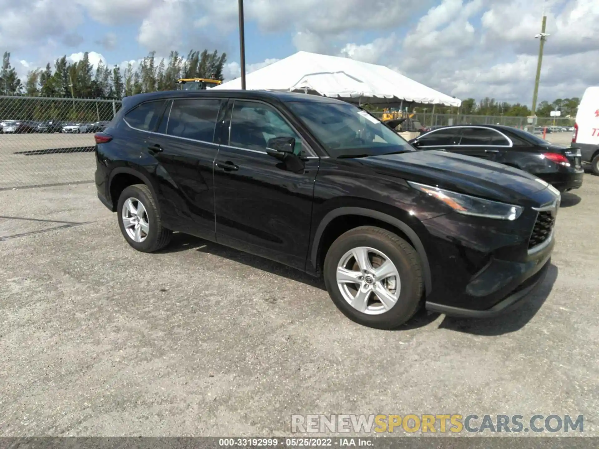 1 Photograph of a damaged car 5TDCZRAH1MS089821 TOYOTA HIGHLANDER 2021