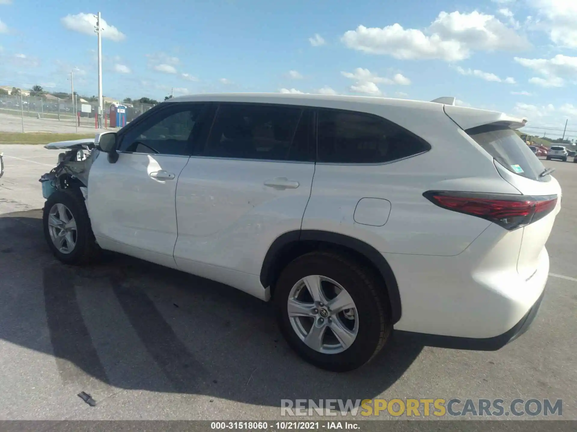 3 Photograph of a damaged car 5TDCZRAH1MS531366 TOYOTA HIGHLANDER 2021