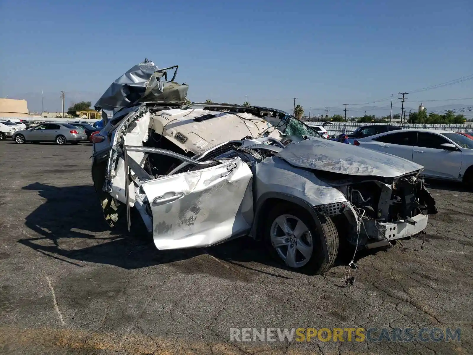 1 Photograph of a damaged car 5TDCZRAH2MS517007 TOYOTA HIGHLANDER 2021