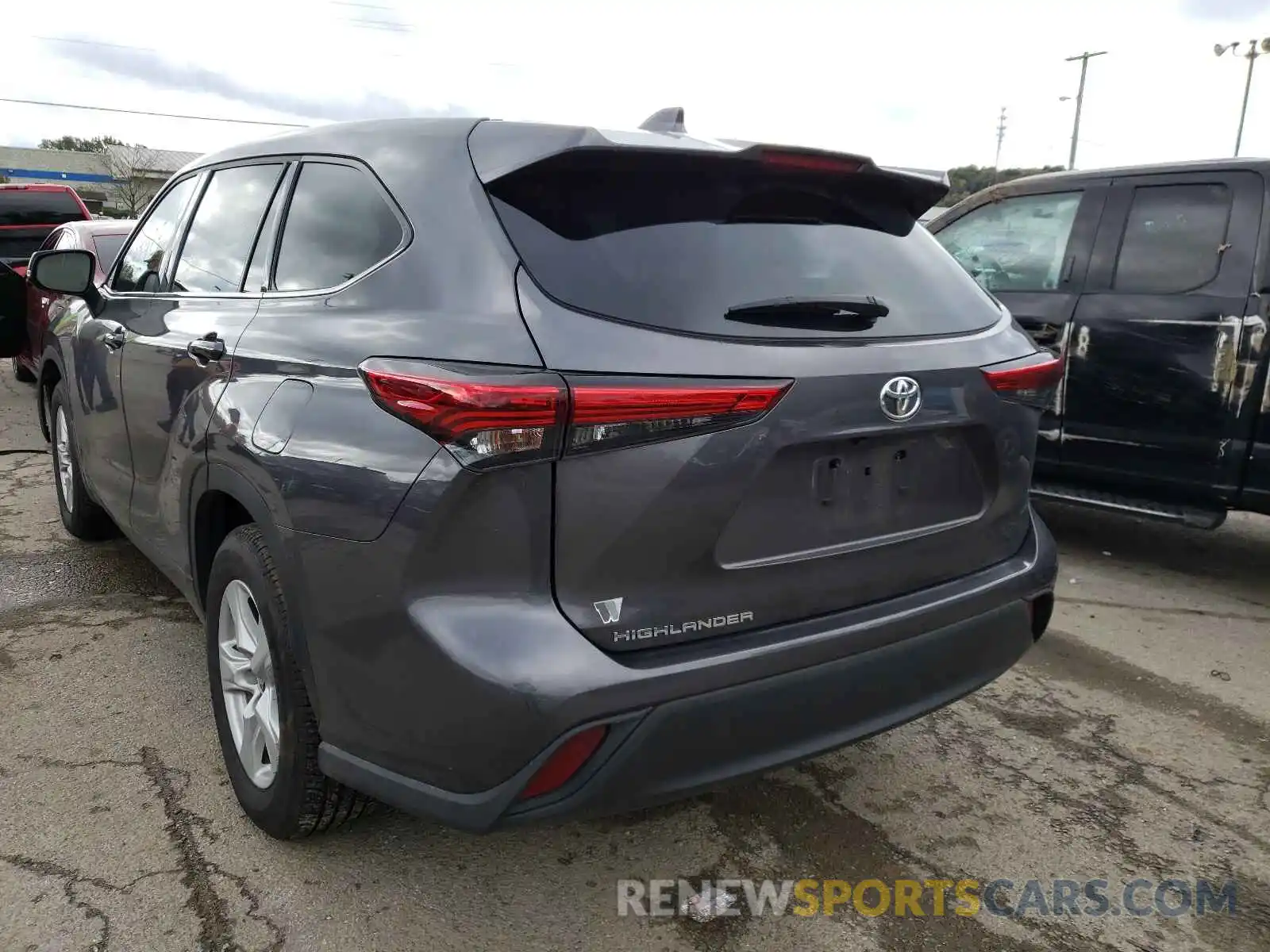 3 Photograph of a damaged car 5TDCZRAH4MS522631 TOYOTA HIGHLANDER 2021