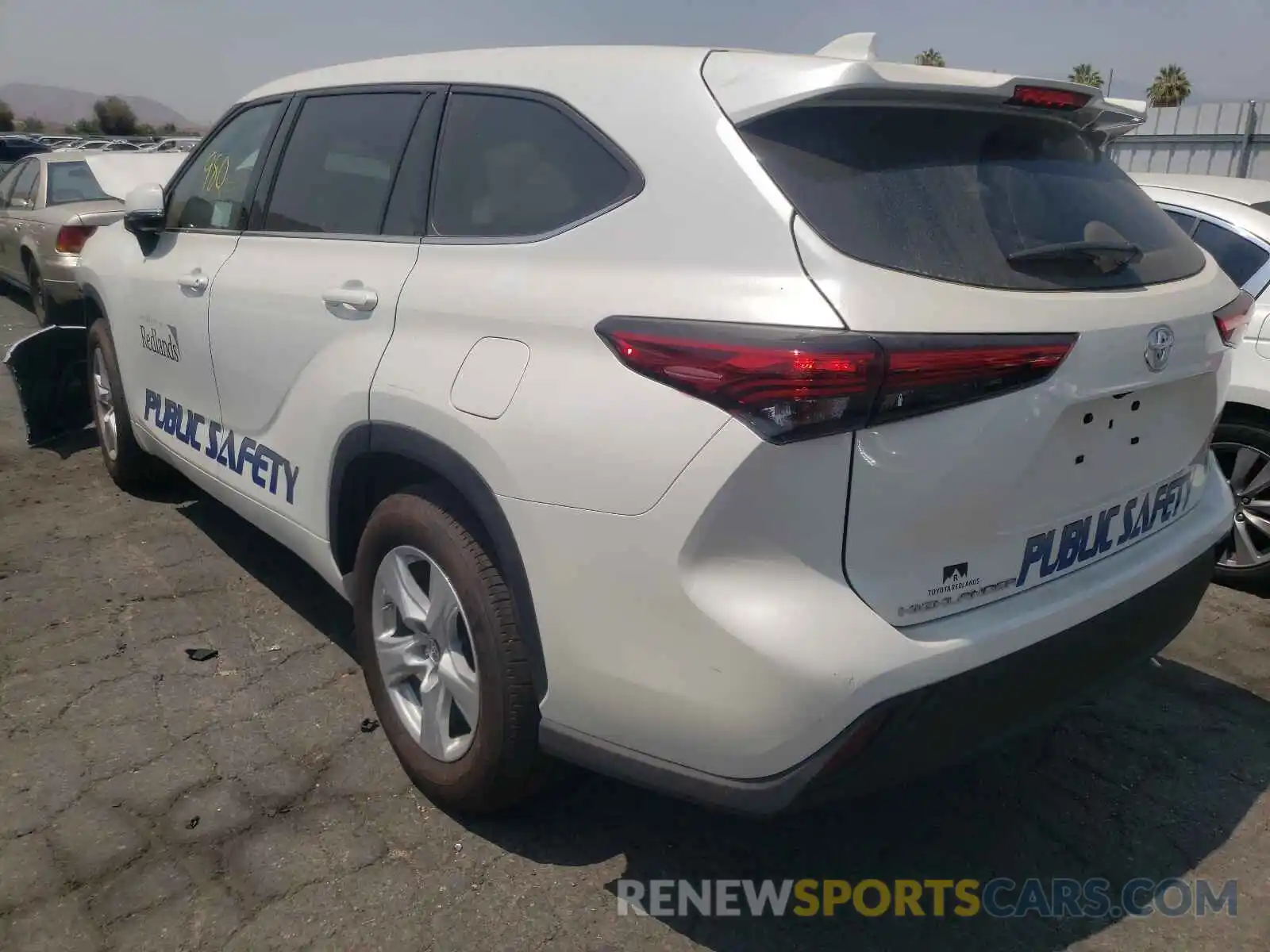 3 Photograph of a damaged car 5TDCZRAH5MS531077 TOYOTA HIGHLANDER 2021