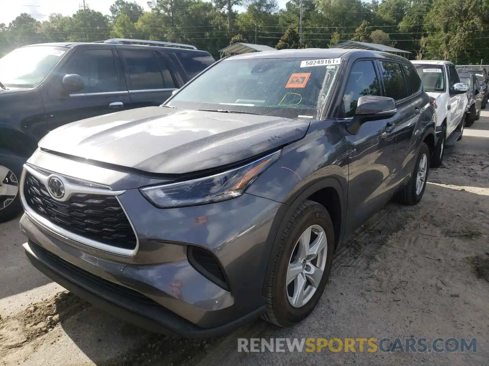 2 Photograph of a damaged car 5TDCZRAH6MS043188 TOYOTA HIGHLANDER 2021