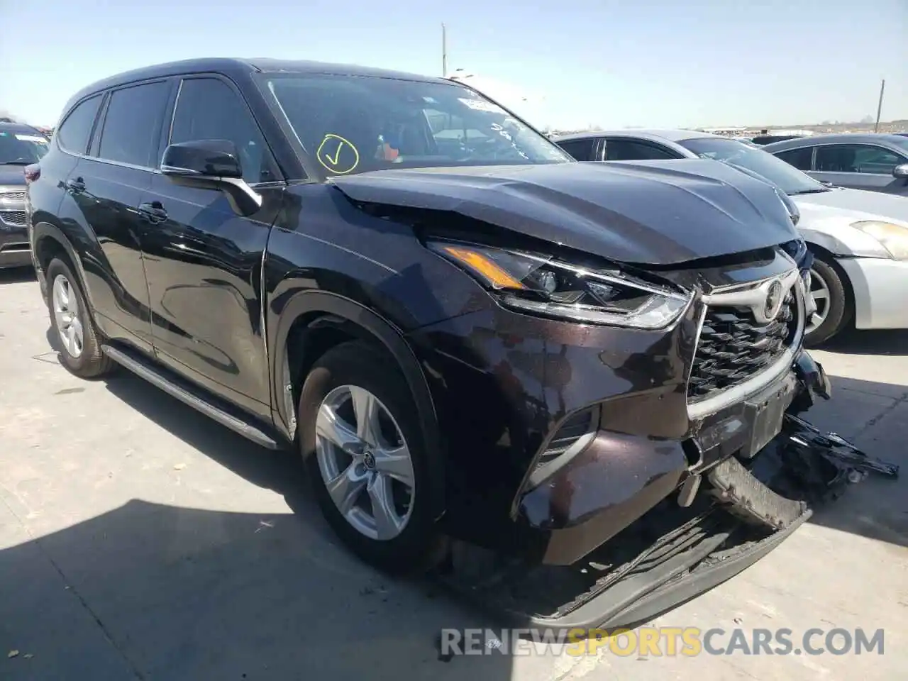 1 Photograph of a damaged car 5TDCZRAH6MS056698 TOYOTA HIGHLANDER 2021