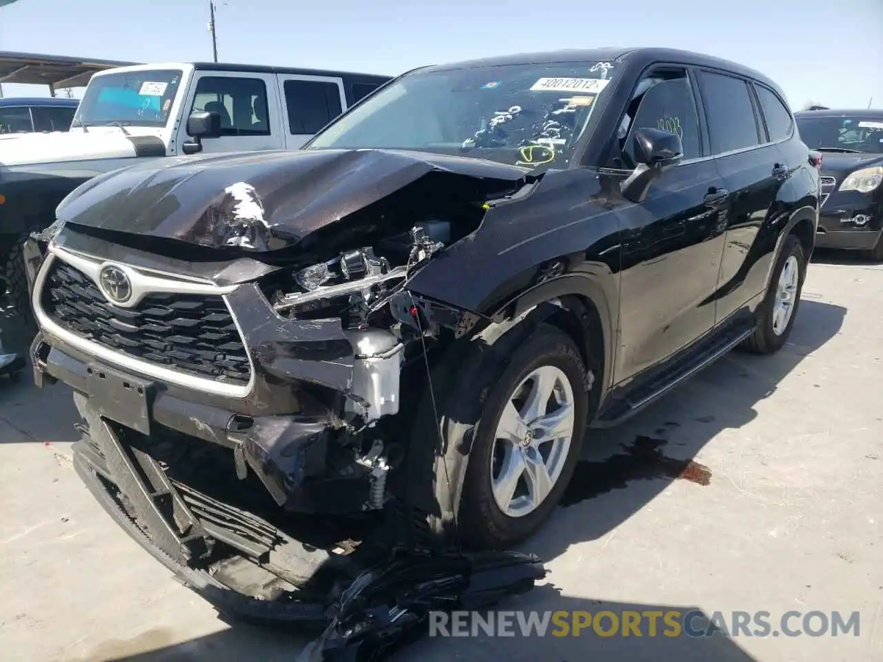 2 Photograph of a damaged car 5TDCZRAH6MS056698 TOYOTA HIGHLANDER 2021