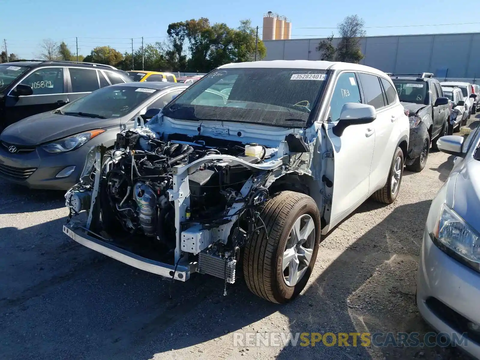 2 Photograph of a damaged car 5TDCZRAH7MS032054 TOYOTA HIGHLANDER 2021