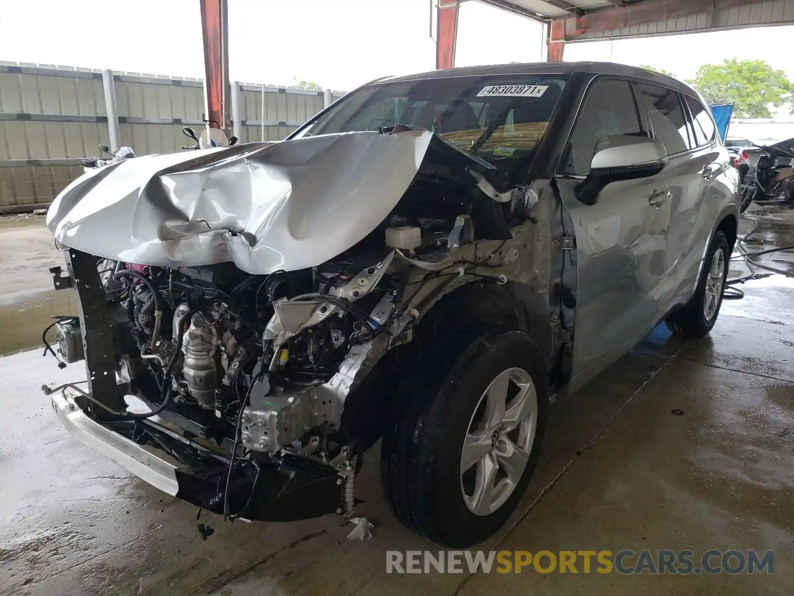 2 Photograph of a damaged car 5TDCZRAH8MS051874 TOYOTA HIGHLANDER 2021