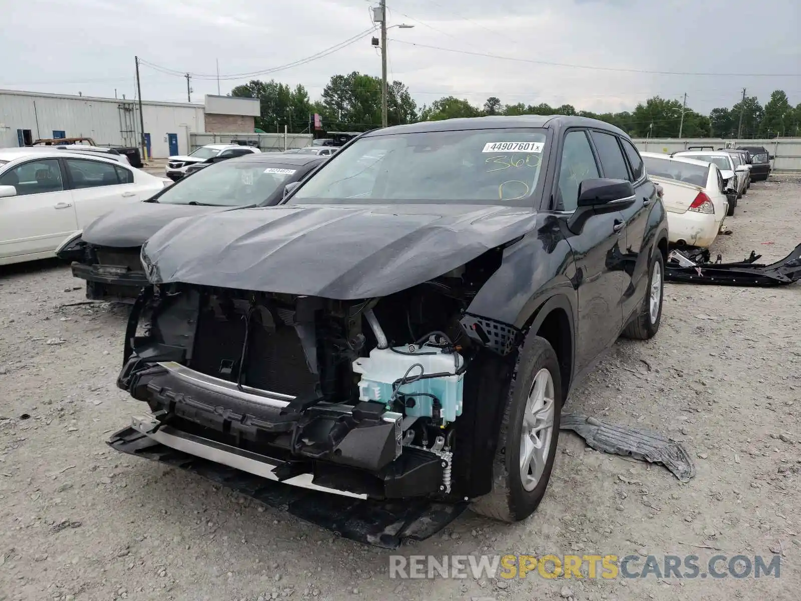 2 Photograph of a damaged car 5TDCZRAH8MS520459 TOYOTA HIGHLANDER 2021