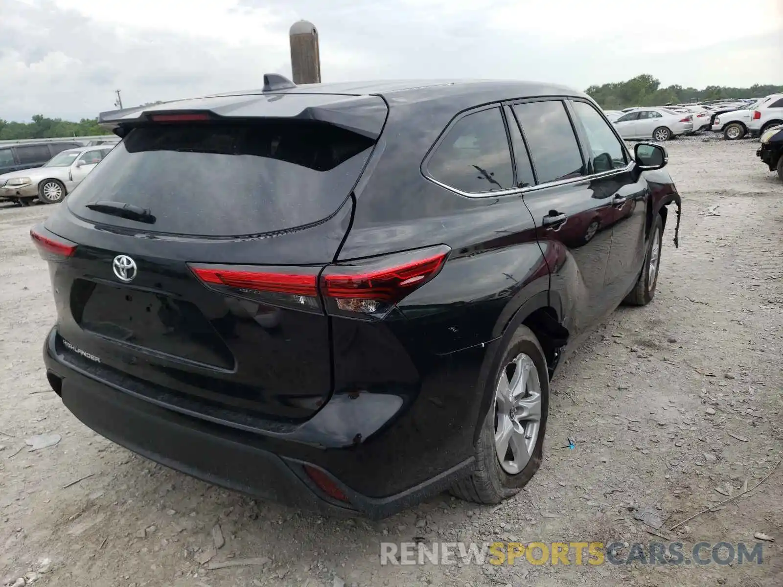 4 Photograph of a damaged car 5TDCZRAH8MS520459 TOYOTA HIGHLANDER 2021