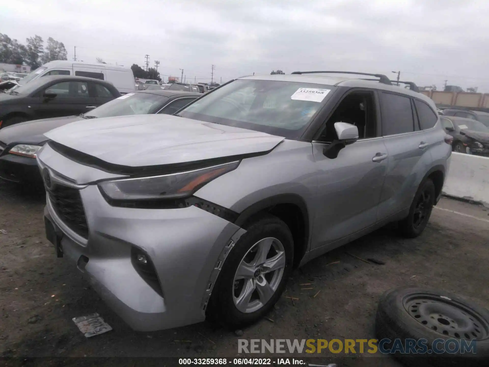 2 Photograph of a damaged car 5TDCZRAH8MS527783 TOYOTA HIGHLANDER 2021