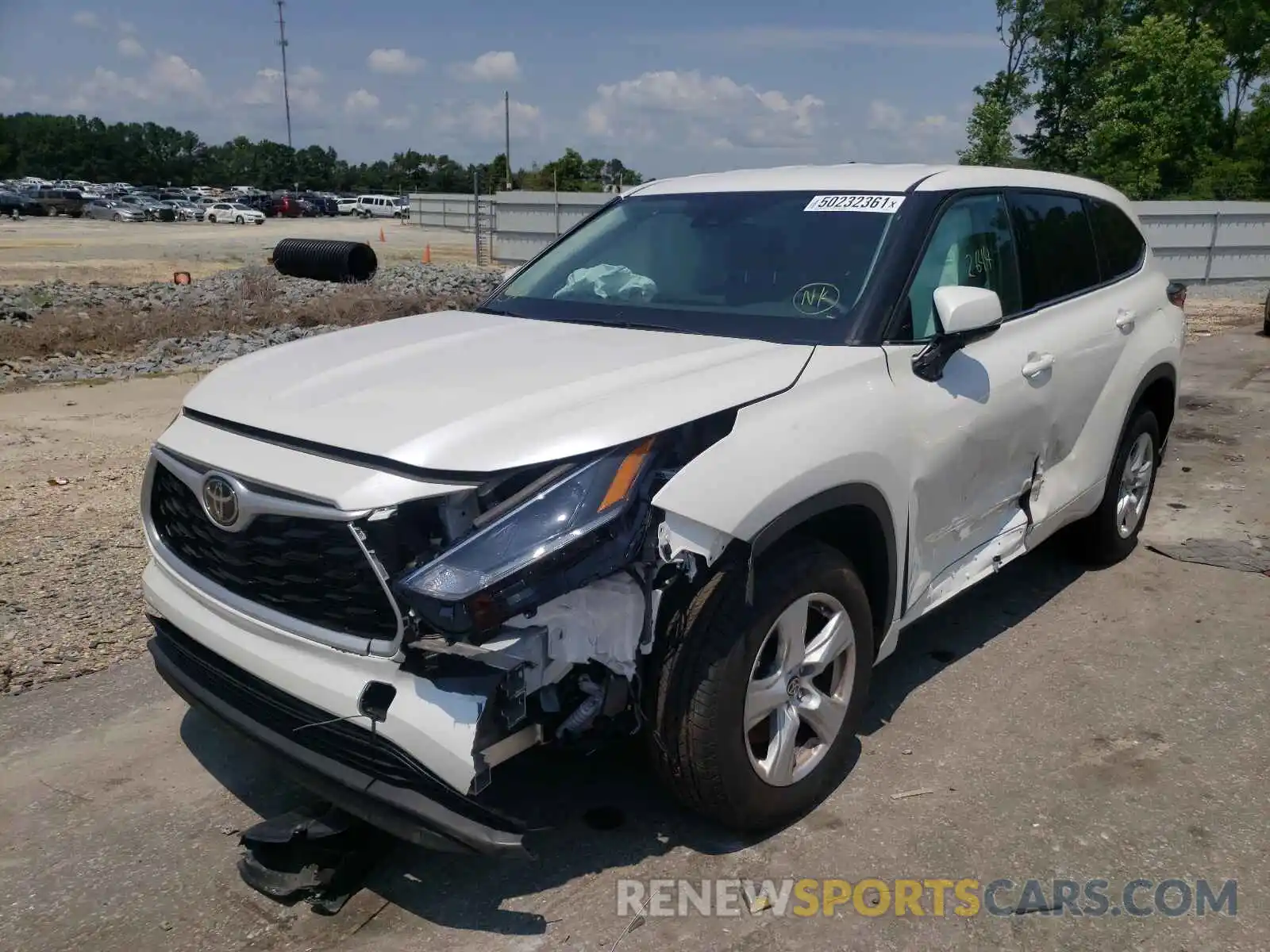 2 Photograph of a damaged car 5TDCZRAH9MS061068 TOYOTA HIGHLANDER 2021