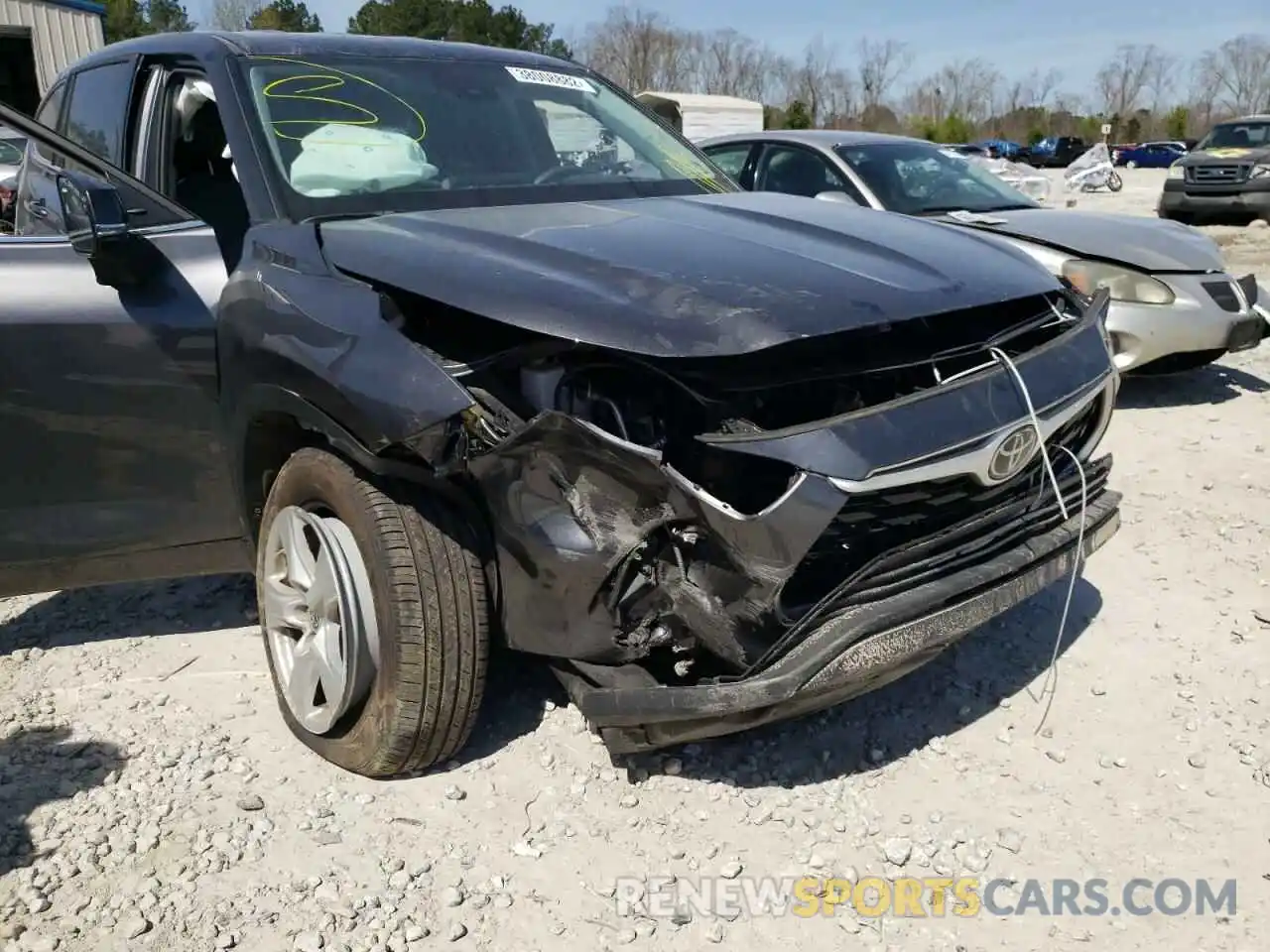 9 Photograph of a damaged car 5TDCZRAH9MS517795 TOYOTA HIGHLANDER 2021