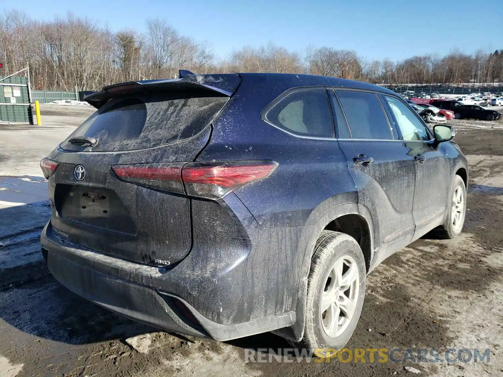 4 Photograph of a damaged car 5TDCZRBH1MS067705 TOYOTA HIGHLANDER 2021