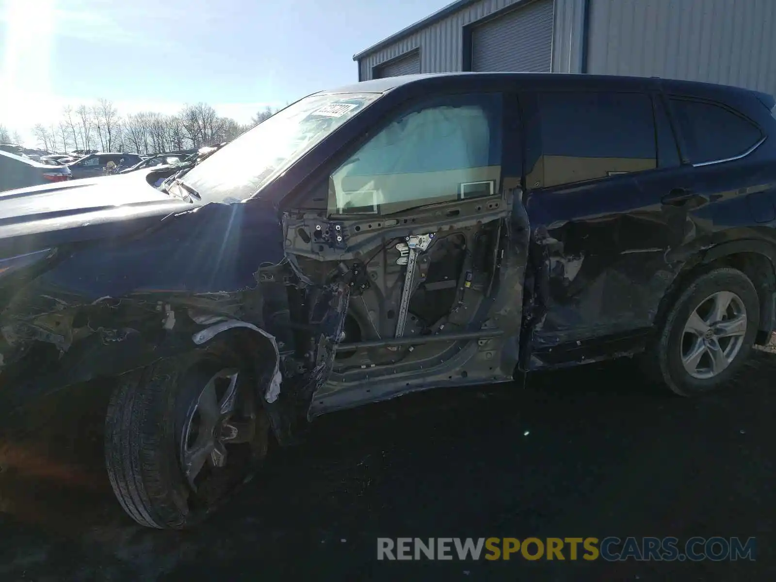 9 Photograph of a damaged car 5TDCZRBH1MS067705 TOYOTA HIGHLANDER 2021