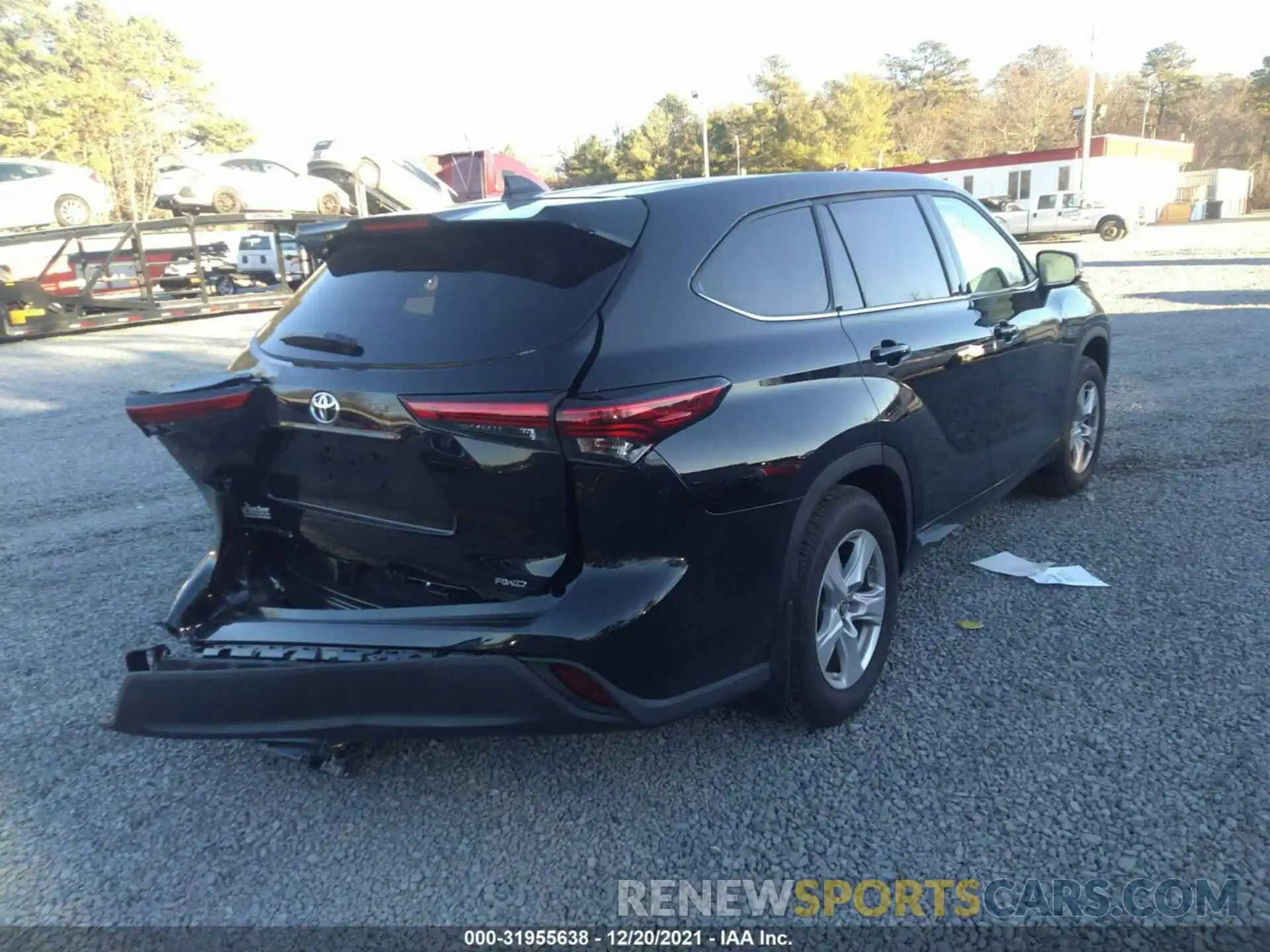 4 Photograph of a damaged car 5TDCZRBH4MS140257 TOYOTA HIGHLANDER 2021