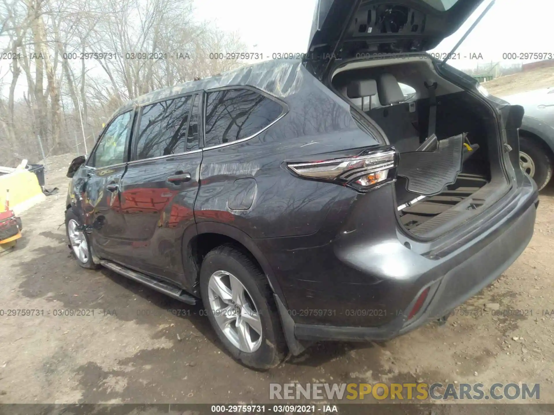 3 Photograph of a damaged car 5TDCZRBH6MS064220 TOYOTA HIGHLANDER 2021