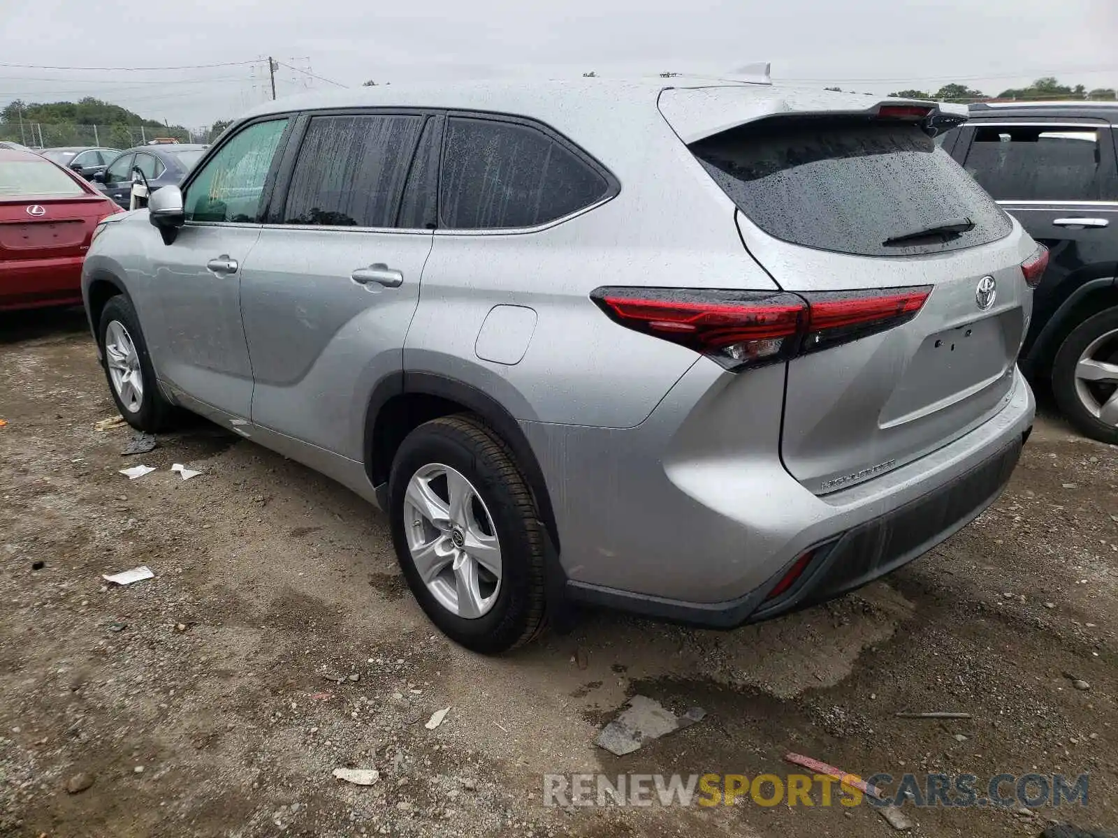 3 Photograph of a damaged car 5TDCZRBH7MS081818 TOYOTA HIGHLANDER 2021