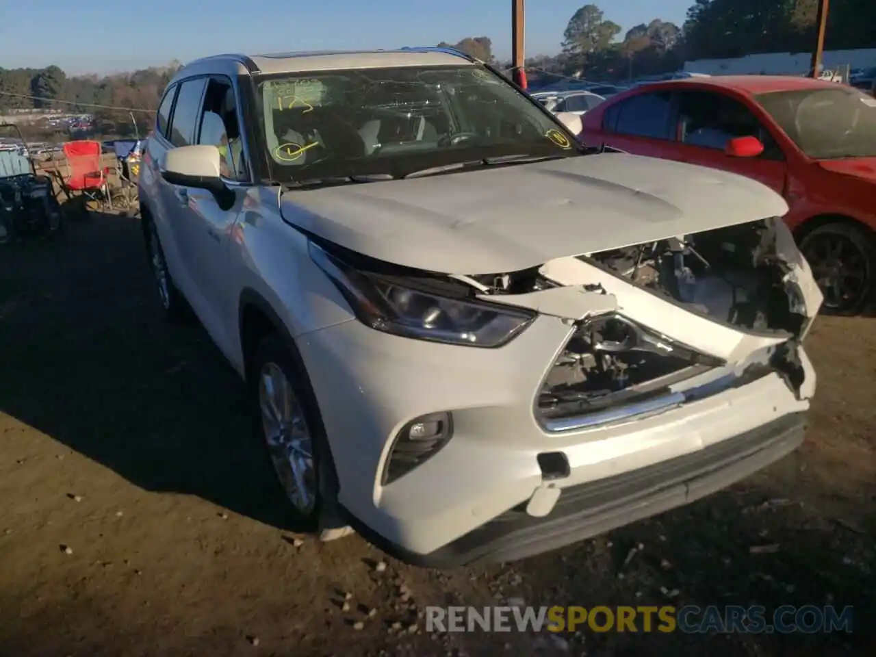 1 Photograph of a damaged car 5TDDBRCH1MS047607 TOYOTA HIGHLANDER 2021