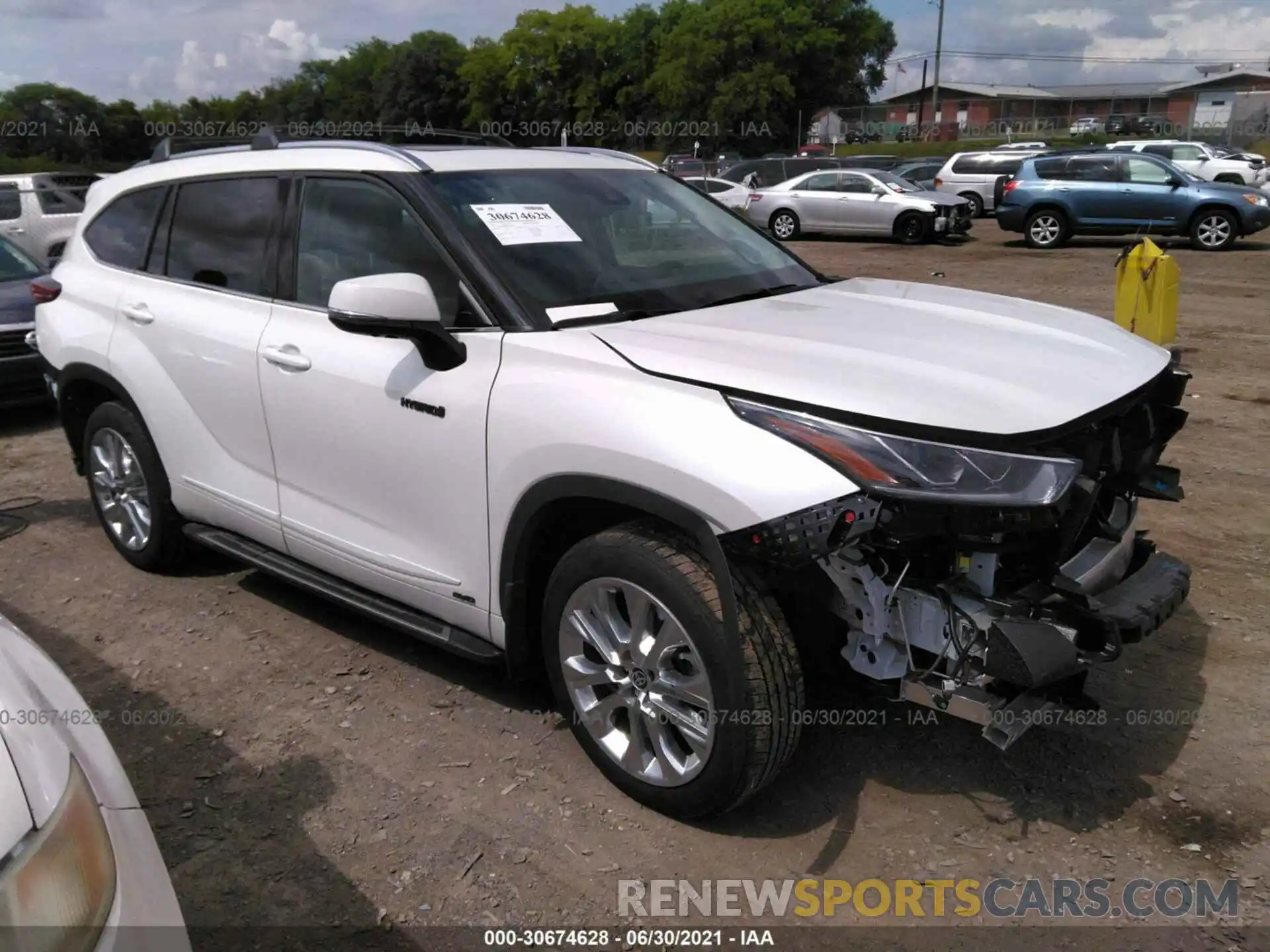 1 Photograph of a damaged car 5TDDBRCH6MS025618 TOYOTA HIGHLANDER 2021