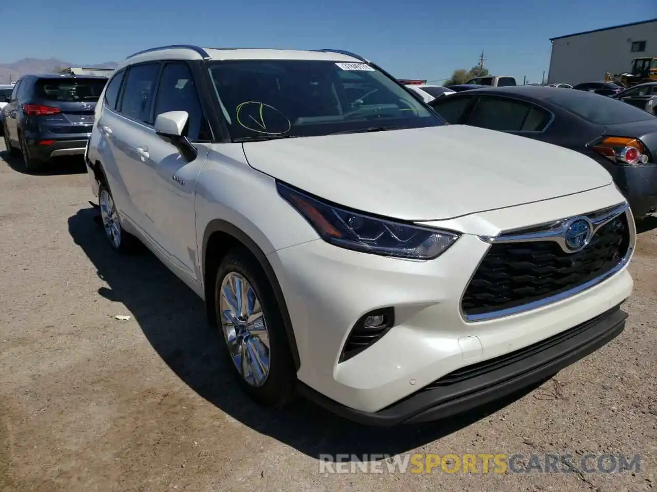 1 Photograph of a damaged car 5TDDBRCH8MS530401 TOYOTA HIGHLANDER 2021