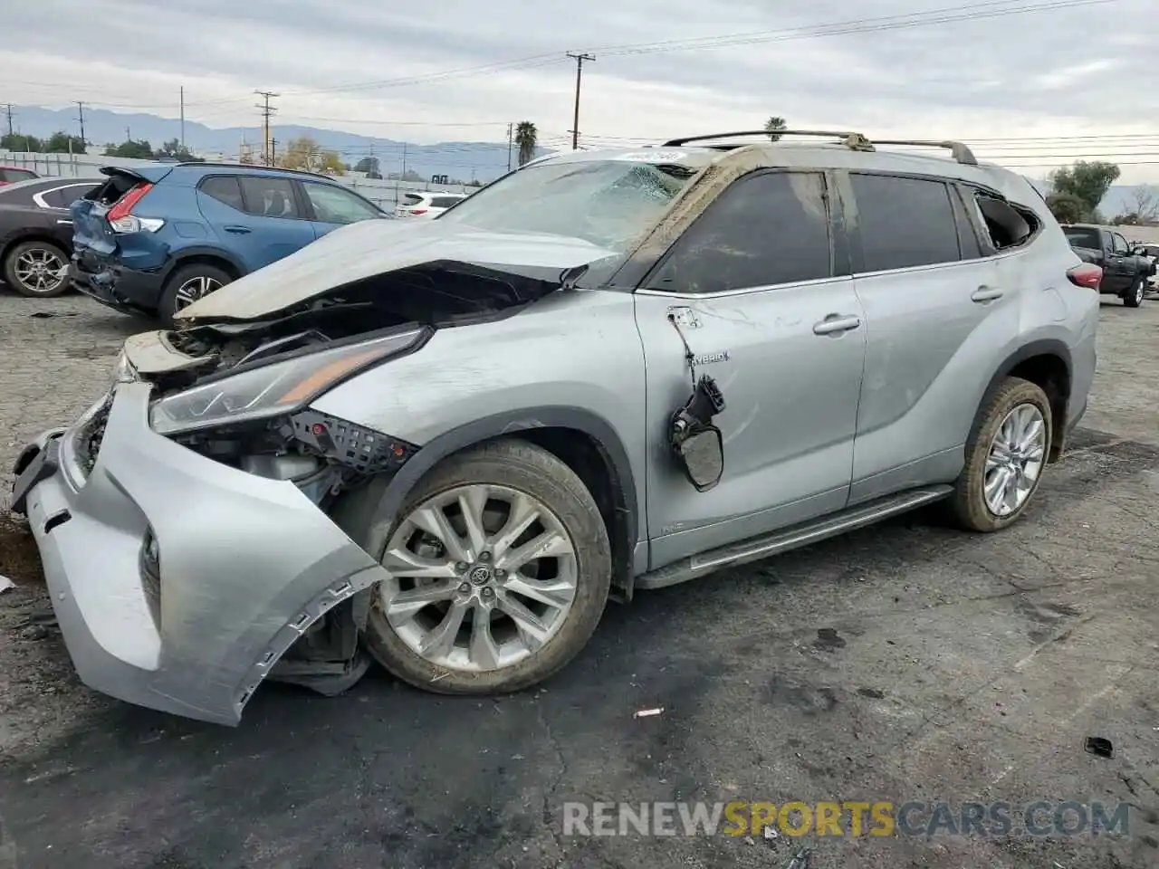 1 Photograph of a damaged car 5TDDBRCH9MS022762 TOYOTA HIGHLANDER 2021