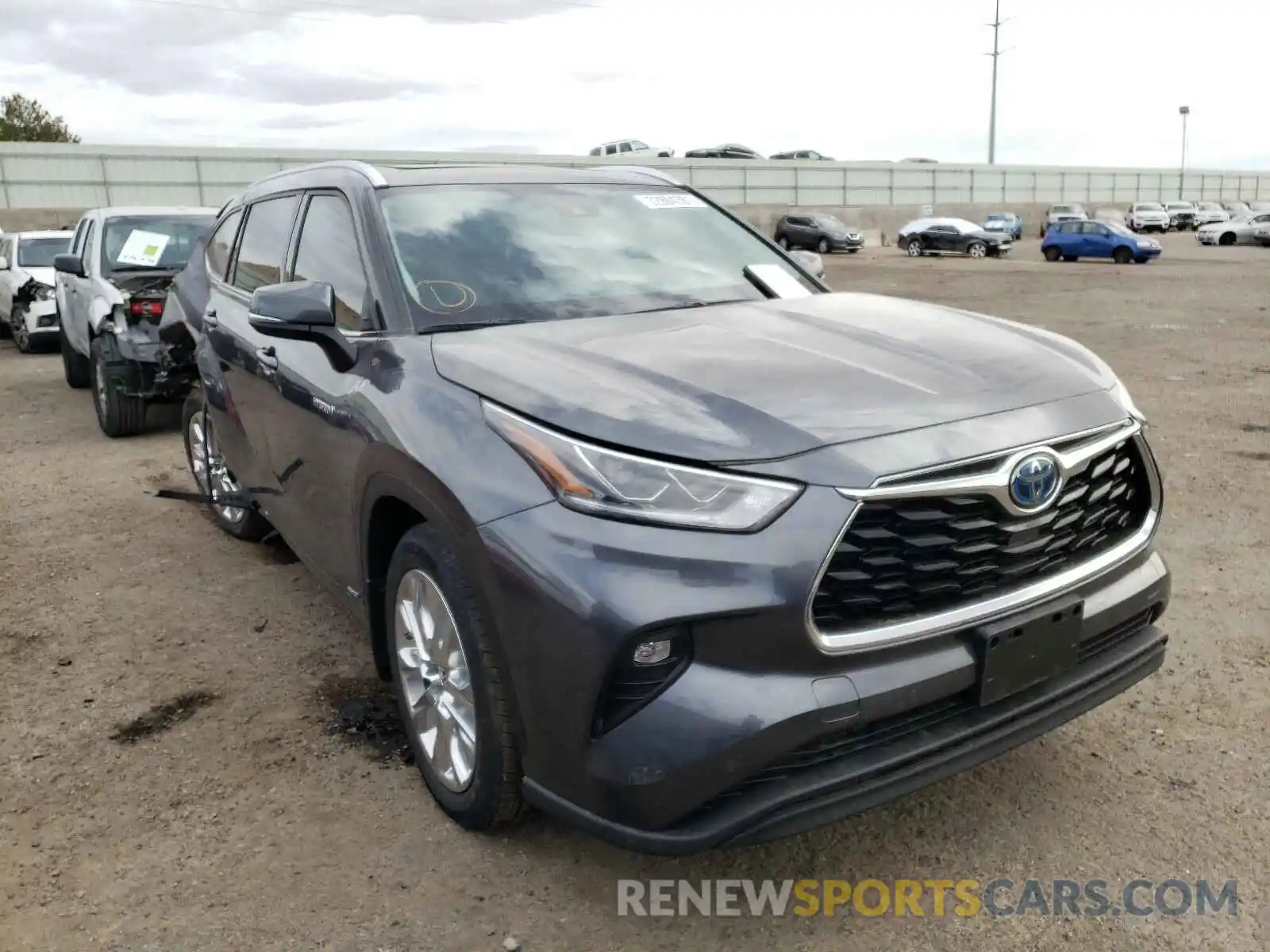 1 Photograph of a damaged car 5TDDBRCHXMS015609 TOYOTA HIGHLANDER 2021