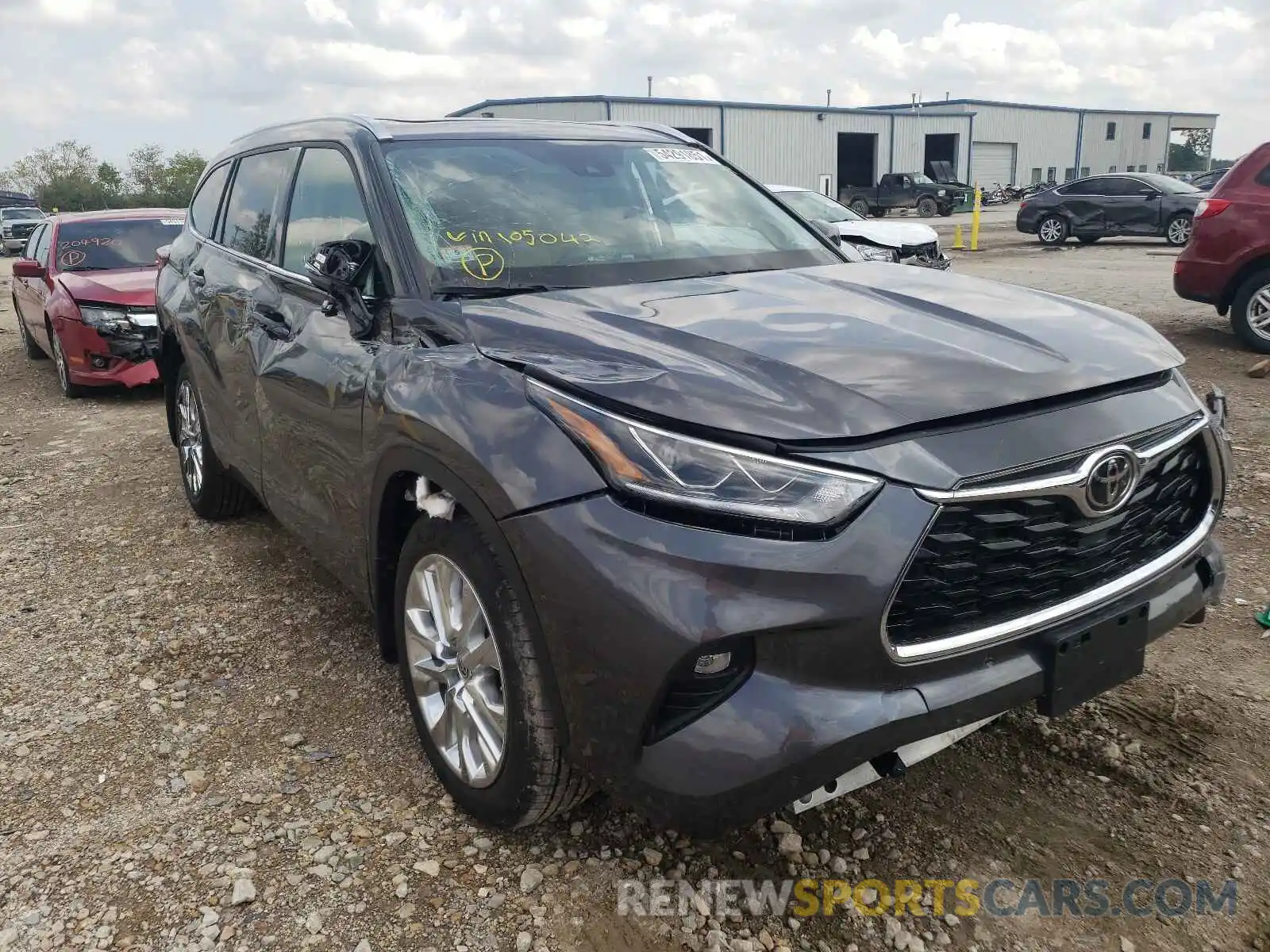 1 Photograph of a damaged car 5TDDZRBH0MS105042 TOYOTA HIGHLANDER 2021