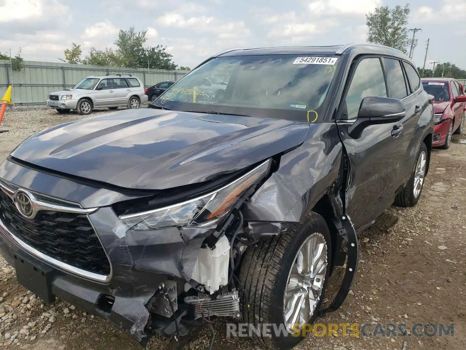 2 Photograph of a damaged car 5TDDZRBH0MS105042 TOYOTA HIGHLANDER 2021