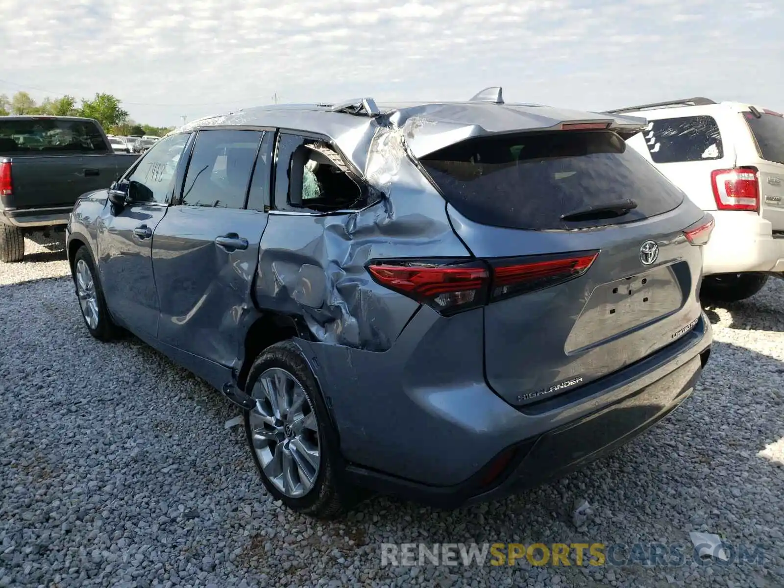 3 Photograph of a damaged car 5TDDZRBH1MS082029 TOYOTA HIGHLANDER 2021