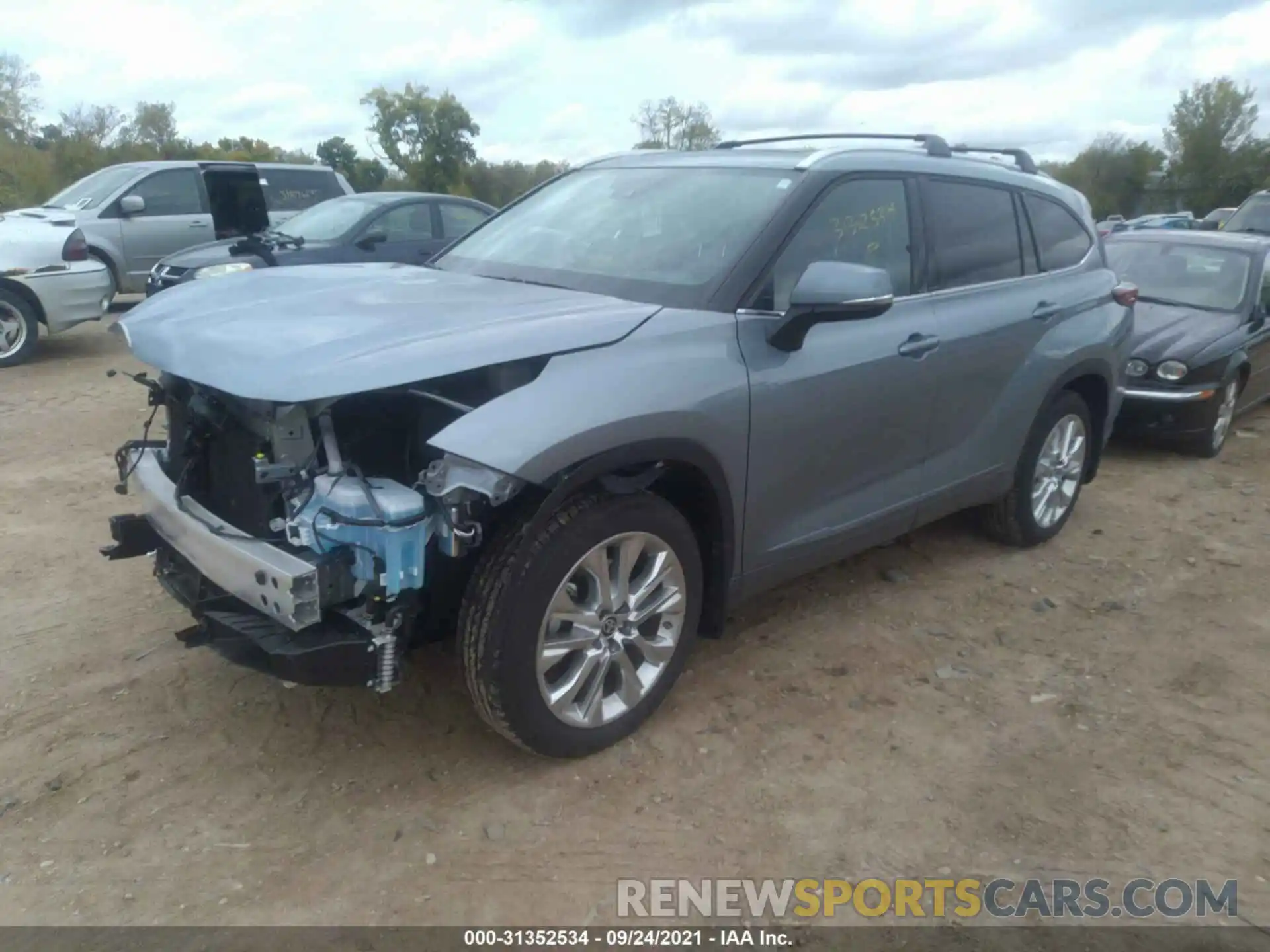 2 Photograph of a damaged car 5TDDZRBH1MS097498 TOYOTA HIGHLANDER 2021