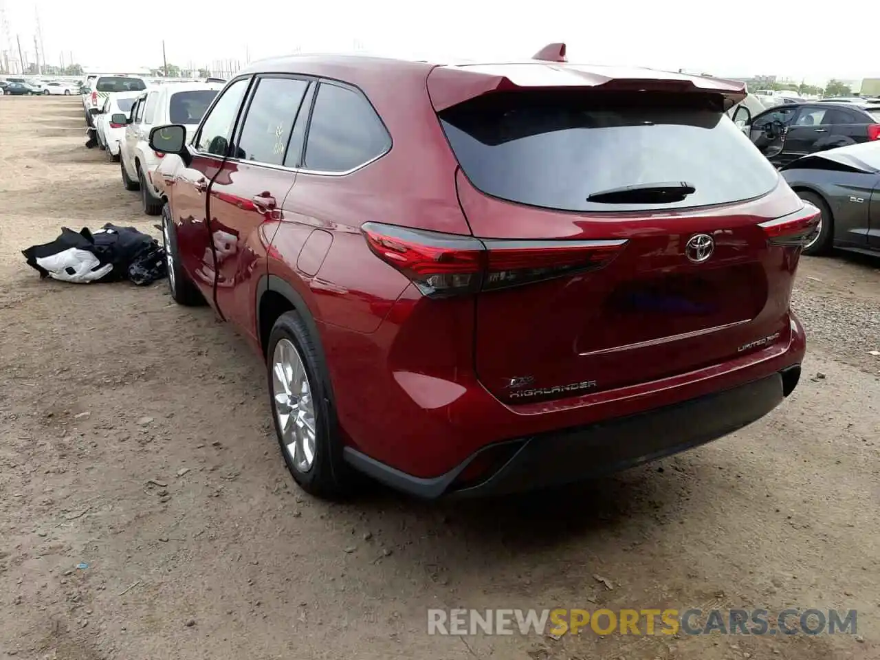 3 Photograph of a damaged car 5TDDZRBH1MS559137 TOYOTA HIGHLANDER 2021