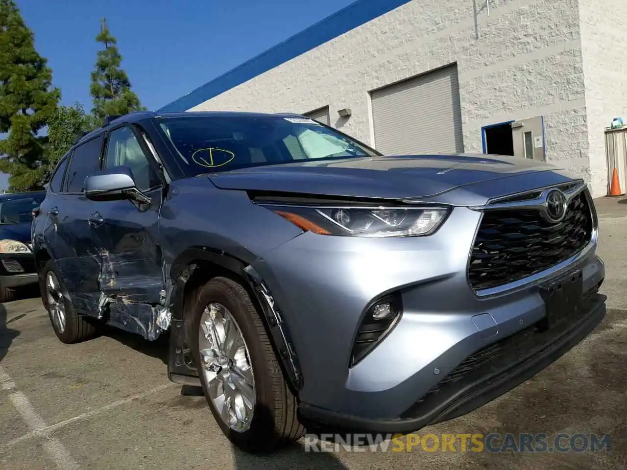 1 Photograph of a damaged car 5TDDZRBH2MS119539 TOYOTA HIGHLANDER 2021