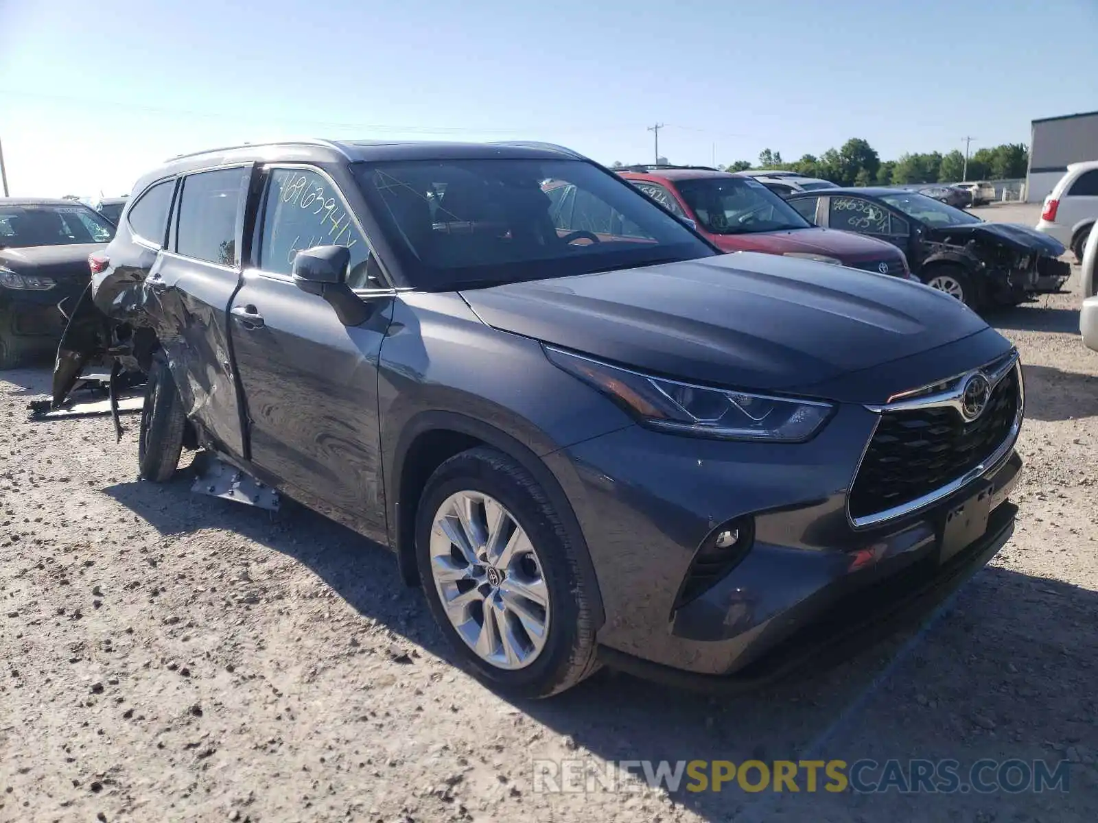 1 Photograph of a damaged car 5TDDZRBH5MS067372 TOYOTA HIGHLANDER 2021