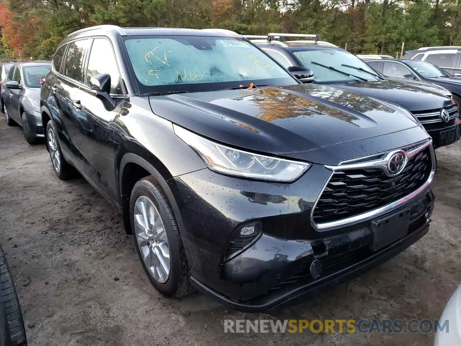 1 Photograph of a damaged car 5TDDZRBH5MS075021 TOYOTA HIGHLANDER 2021