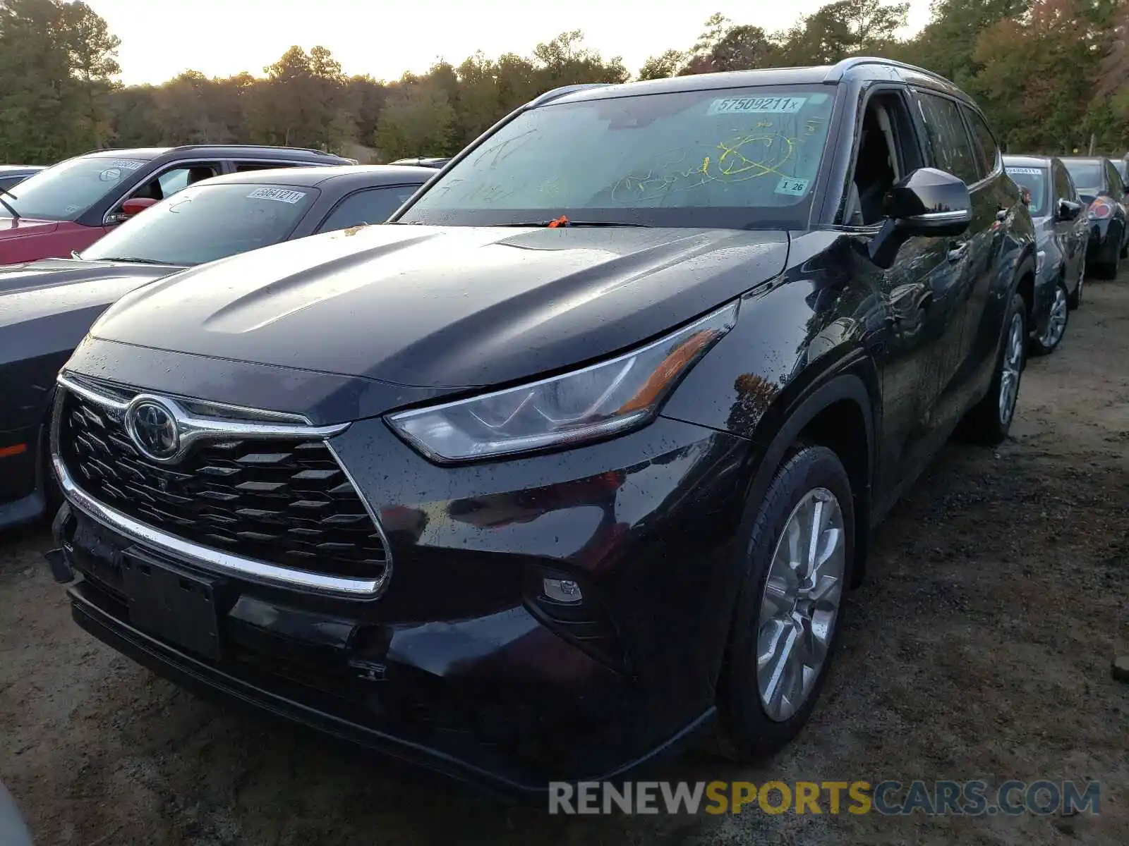 2 Photograph of a damaged car 5TDDZRBH5MS075021 TOYOTA HIGHLANDER 2021