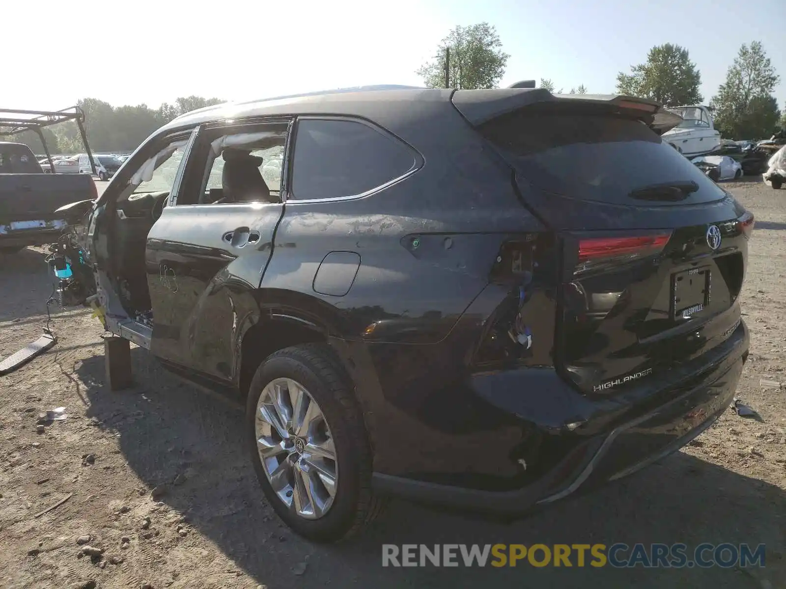 3 Photograph of a damaged car 5TDDZRBH5MS121544 TOYOTA HIGHLANDER 2021