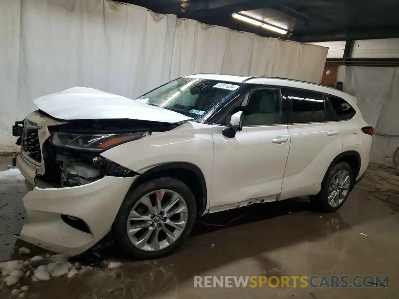 1 Photograph of a damaged car 5TDDZRBH5MS121771 TOYOTA HIGHLANDER 2021