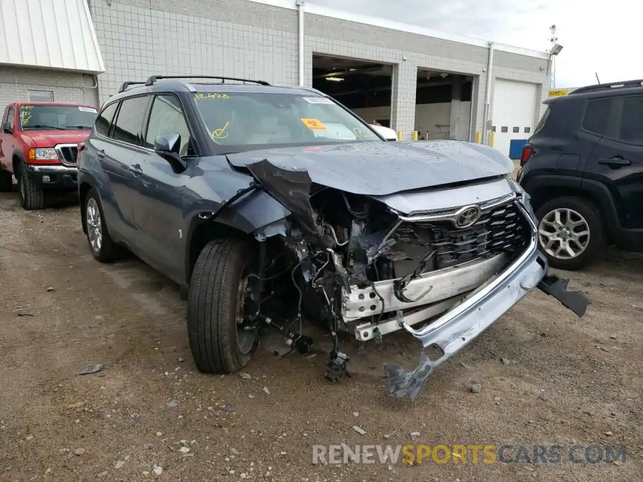 1 Photograph of a damaged car 5TDDZRBH5MS122029 TOYOTA HIGHLANDER 2021