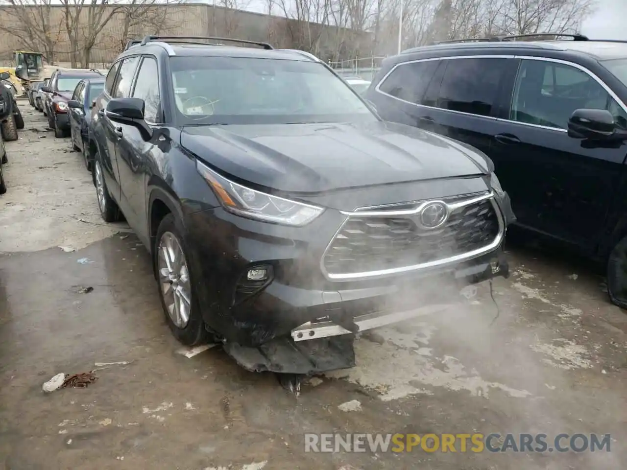 1 Photograph of a damaged car 5TDDZRBH5MS529302 TOYOTA HIGHLANDER 2021