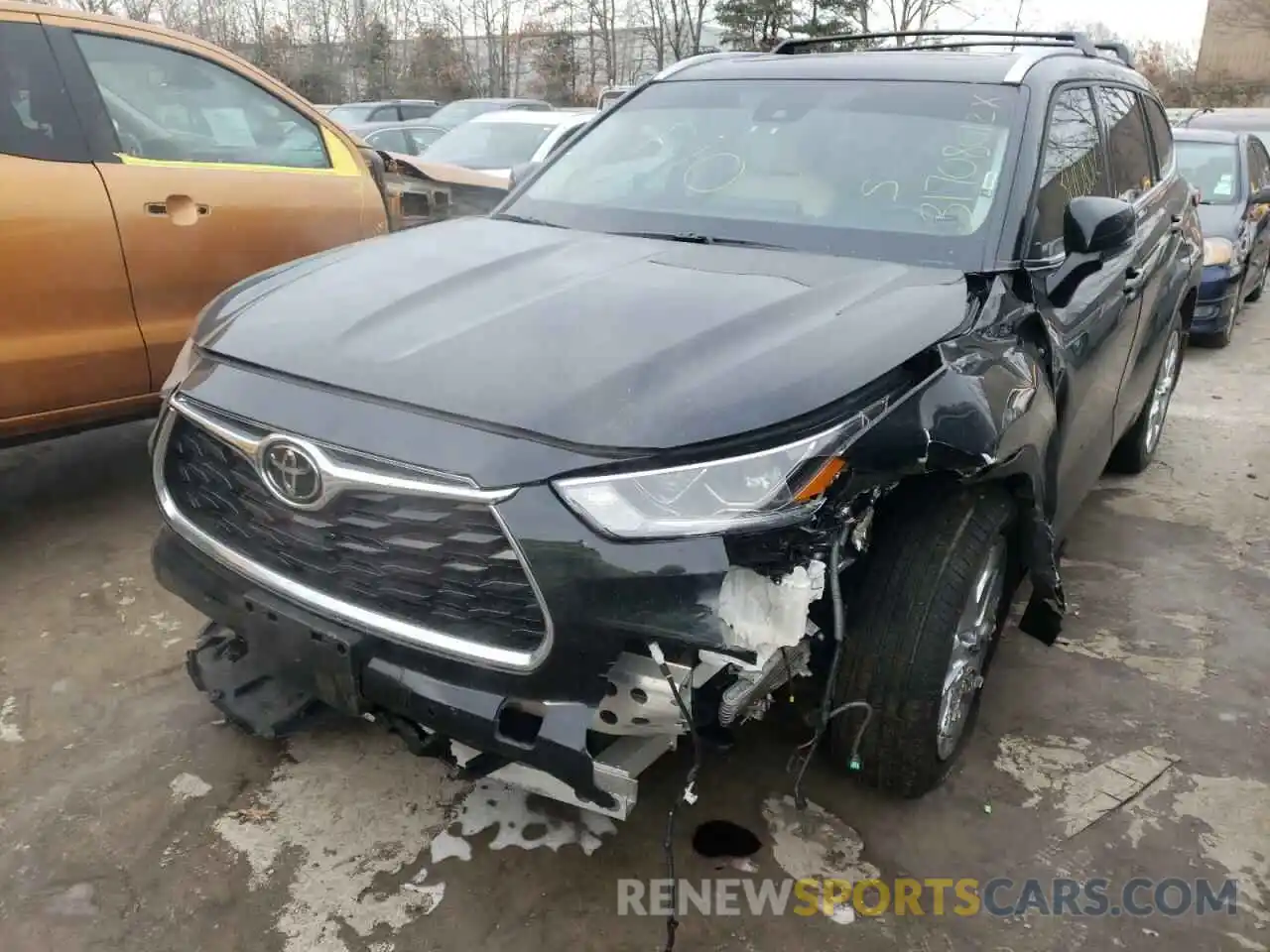 9 Photograph of a damaged car 5TDDZRBH5MS529302 TOYOTA HIGHLANDER 2021