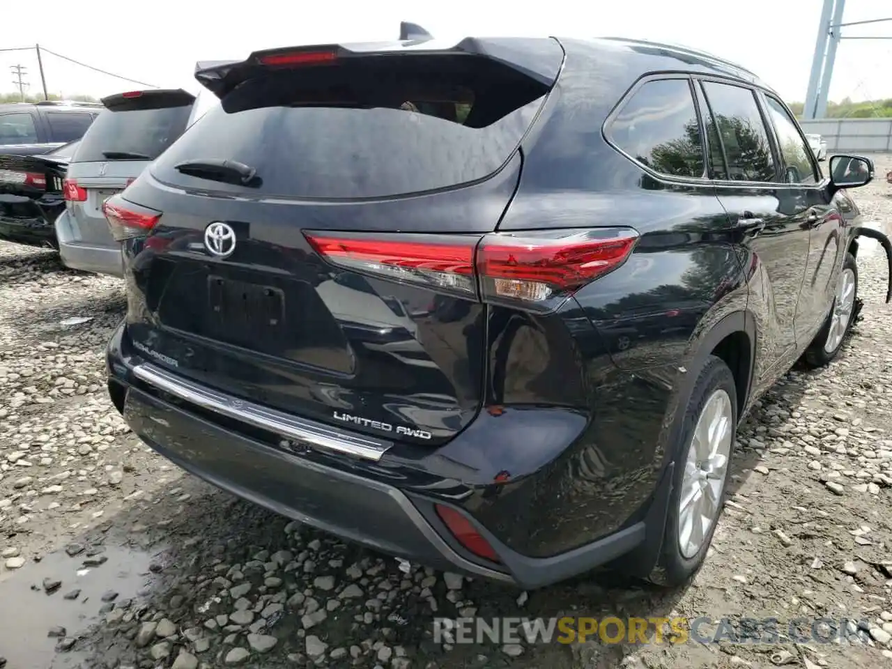 4 Photograph of a damaged car 5TDDZRBH6MS083810 TOYOTA HIGHLANDER 2021