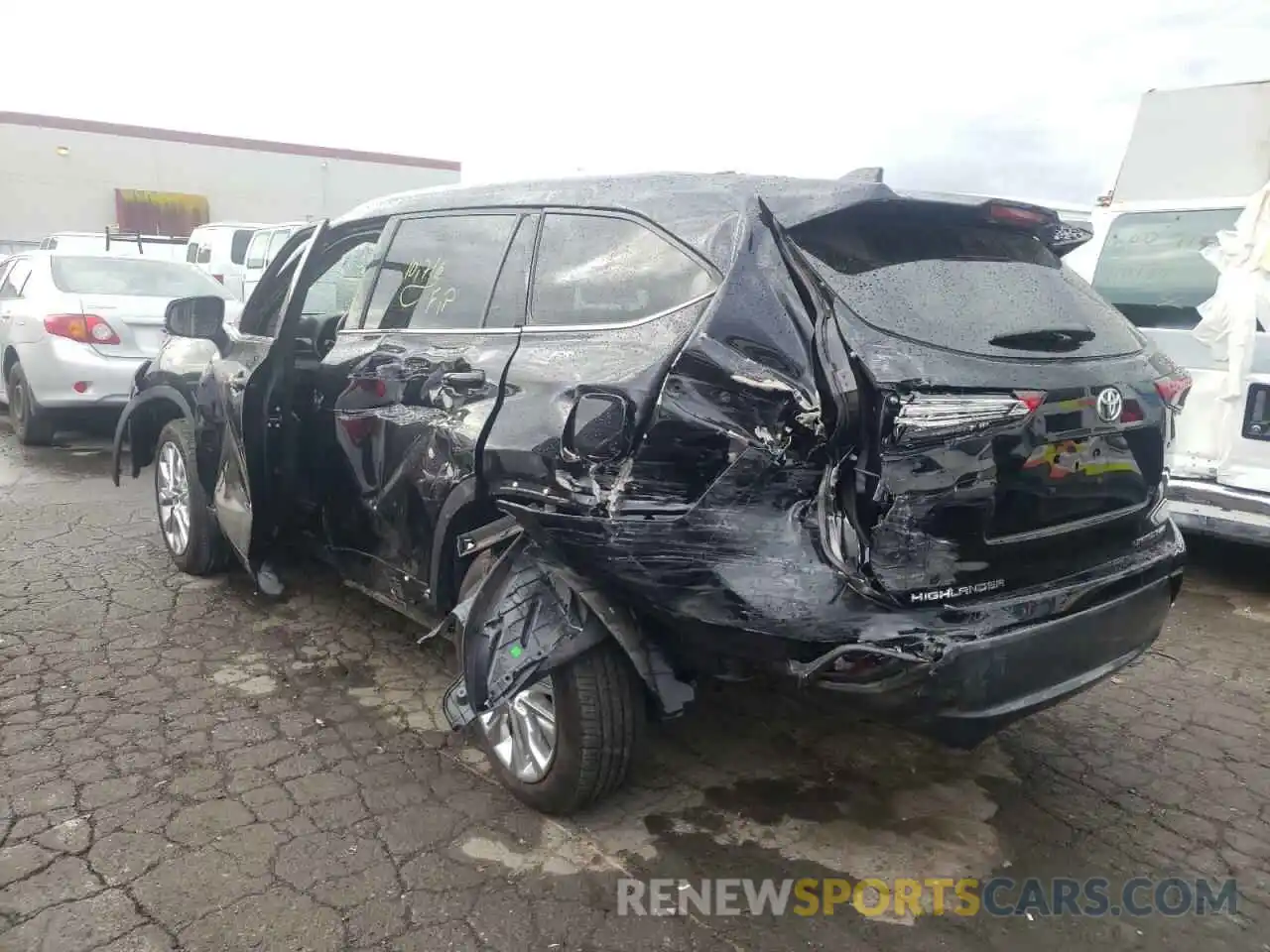 3 Photograph of a damaged car 5TDDZRBH6MS128535 TOYOTA HIGHLANDER 2021