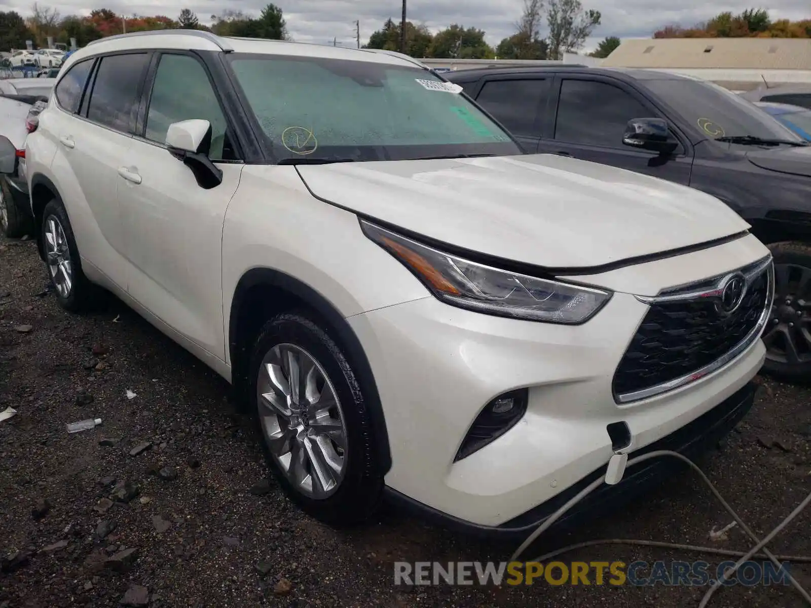 1 Photograph of a damaged car 5TDDZRBH7MS130455 TOYOTA HIGHLANDER 2021