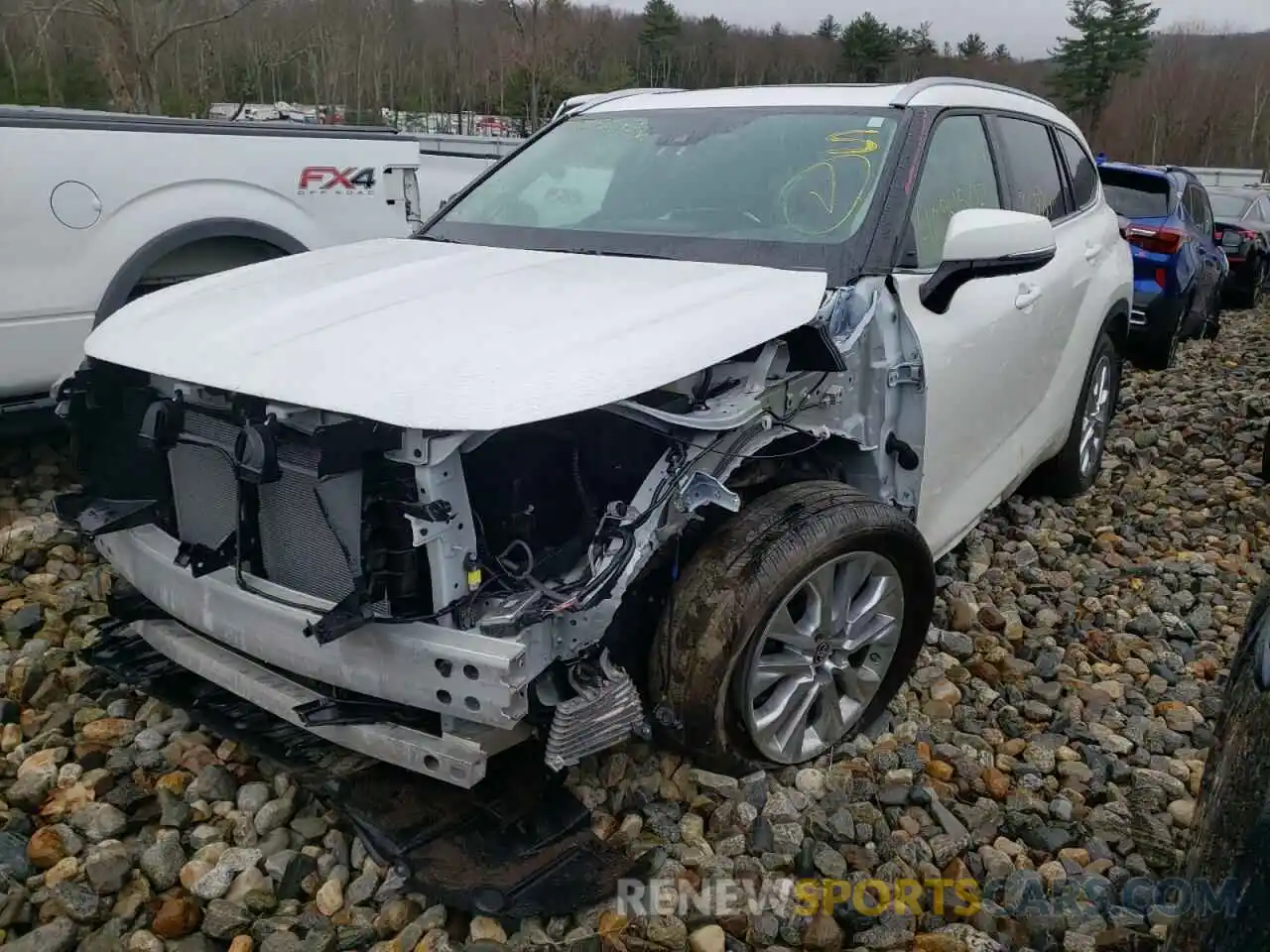 2 Photograph of a damaged car 5TDDZRBH7MS141150 TOYOTA HIGHLANDER 2021