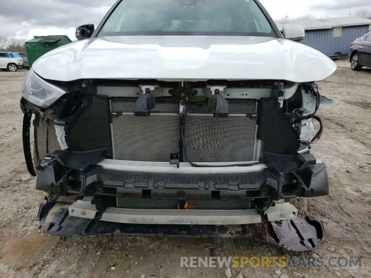 9 Photograph of a damaged car 5TDDZRBH7MS141150 TOYOTA HIGHLANDER 2021