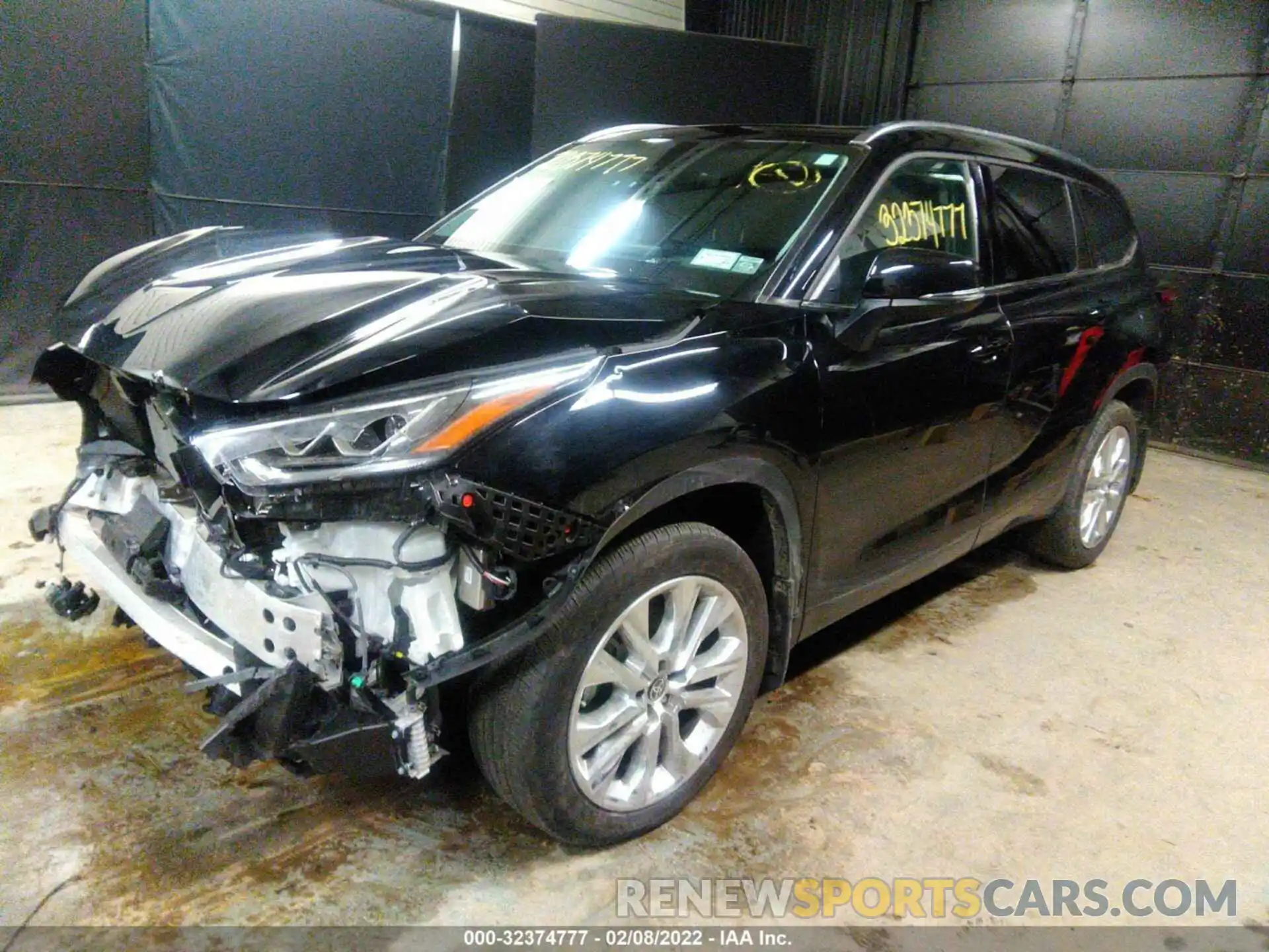 2 Photograph of a damaged car 5TDDZRBH7MS541760 TOYOTA HIGHLANDER 2021